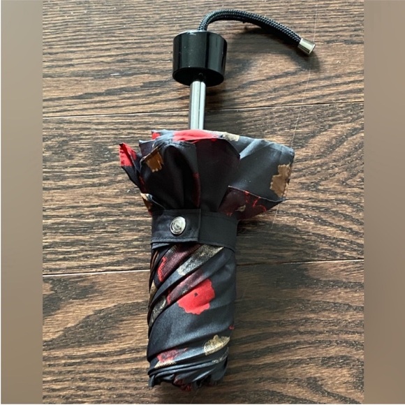 NWOT Coach Vintage Signature Mini Umbrella Rose Black - Picture 4 of 9